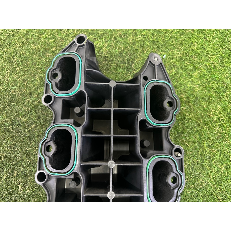 Коллектор впускной (впускная система) Jeep Grand Cherokee WK2 2018 3.6 5281803AA