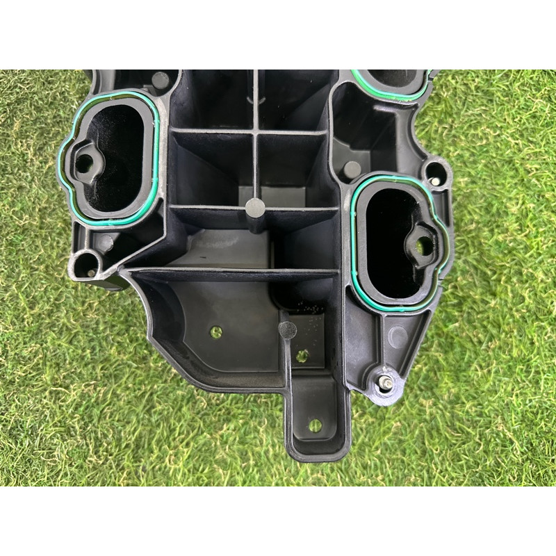 Коллектор впускной (впускная система) Jeep Grand Cherokee WK2 2018 3.6 5281803AA