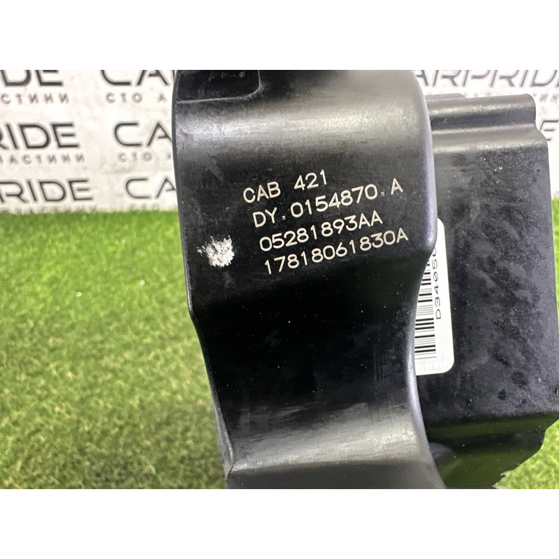 Коллектор впускной (впускная система) Jeep Grand Cherokee WK2 2018 3.6 5281803AA