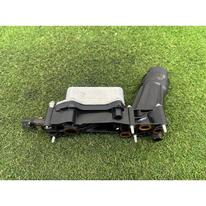 Корпус масляного фільтра (двигун та елементи) Jeep Grand Cherokee WK2 2018 3.6 68308741AB