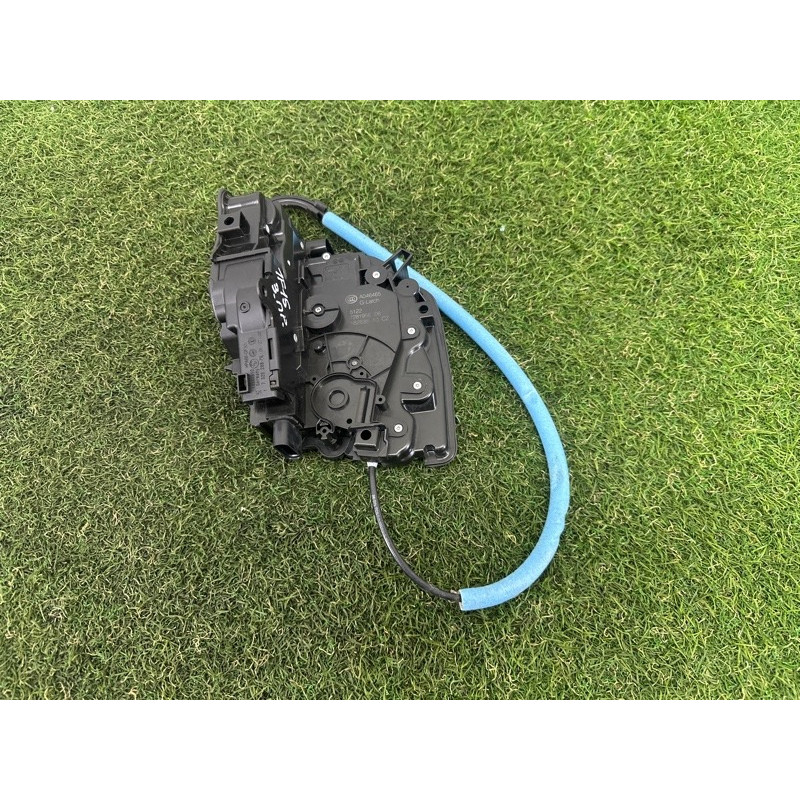 Замок двери (кузов и элементы) BMW X5 F15 2015 4.4 51227281956
