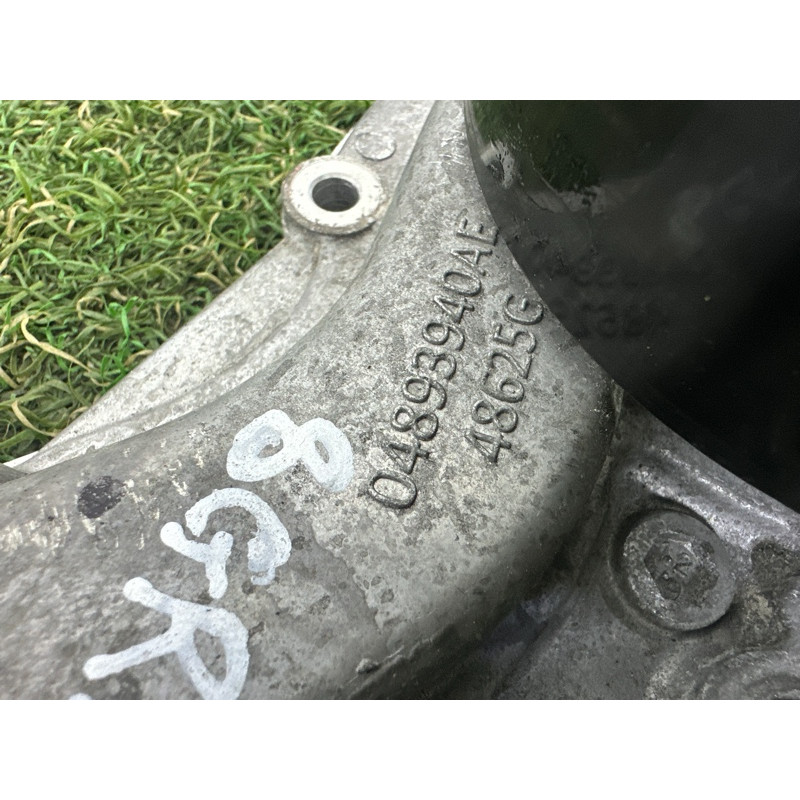 Помпа (система охлаждения) Jeep Grand Cherokee WK2 2018 3.6 68311108AA