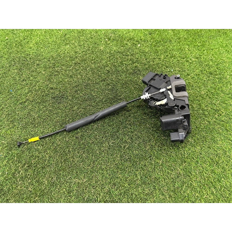 Замок дверей (кузов и элементы) LAND ROVER Range Rover Evoque L538 2016 2.0 LR074984