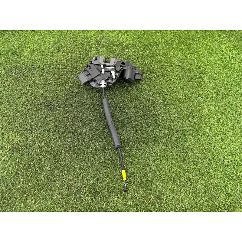 Замок дверей (кузов и элементы) LAND ROVER Range Rover Evoque L538 2016 2.0 LR074984