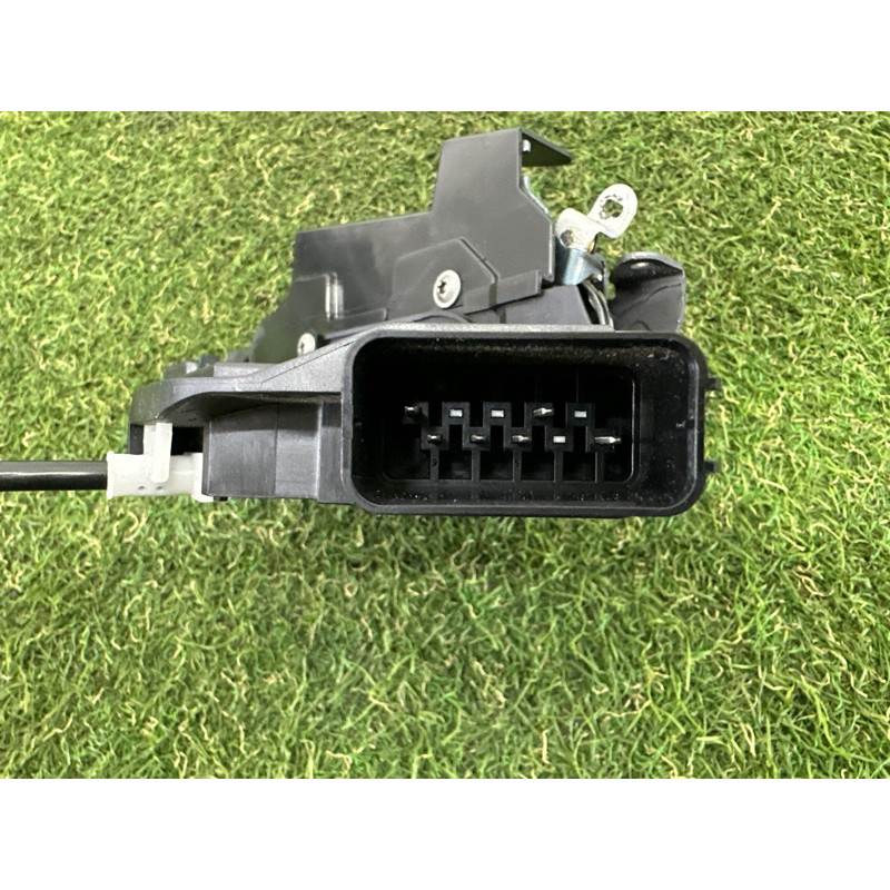 Замок дверей (кузов и элементы) LAND ROVER Range Rover Evoque L538 2016 2.0 LR074984