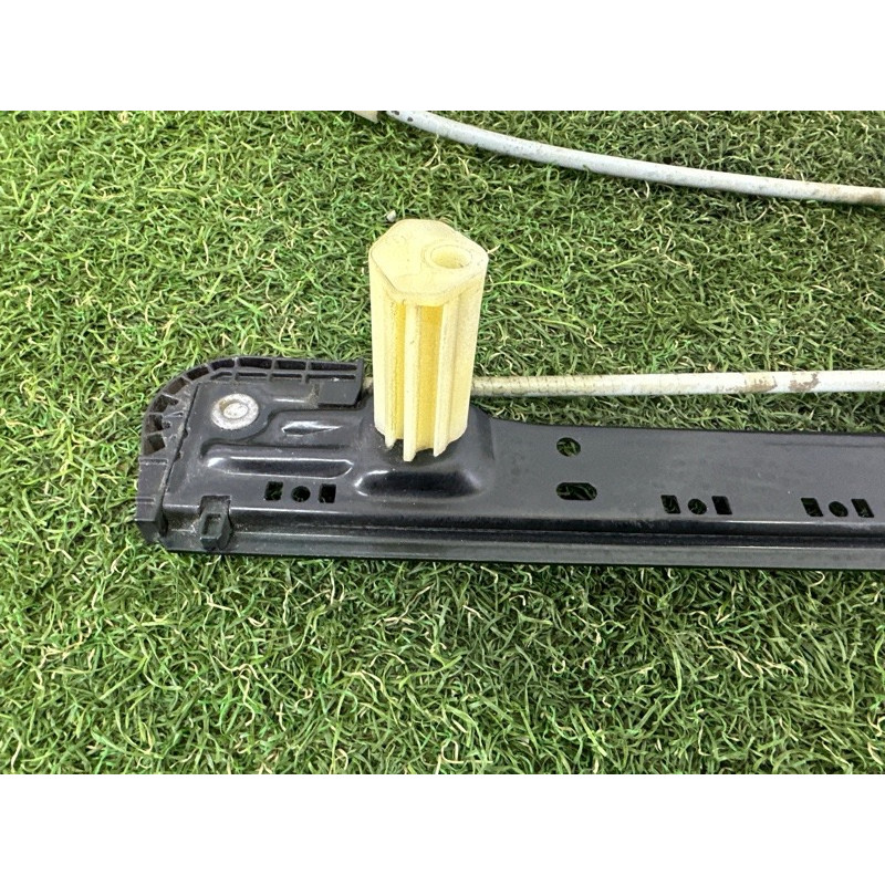 Механизм стеклоподъемника с мотором (кузов и элементы) LAND ROVER Range Rover L405 2016 5.0 LR078166