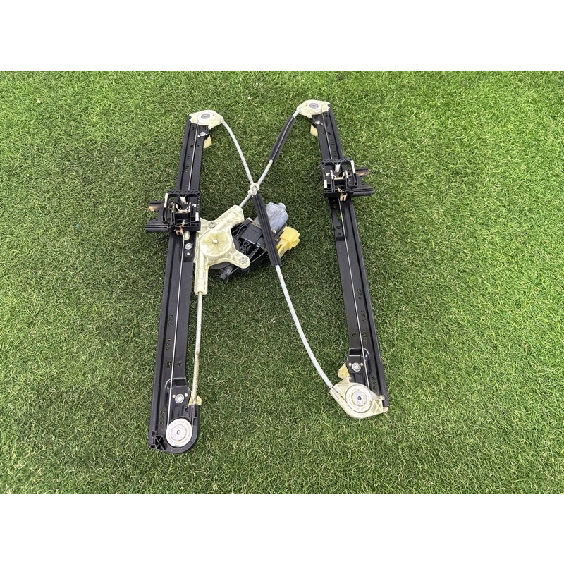 Механизм стеклоподъемника с мотором (кузов и элементы) LAND ROVER Range Rover L405 2016 5.0 LR078166