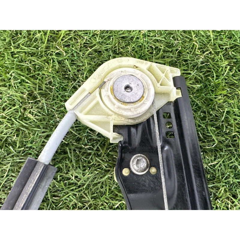 Механизм стеклоподъемника с мотором (кузов и элементы) LAND ROVER Range Rover L405 2016 5.0 LR078166