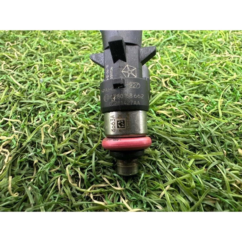 Форсунка паливна (паливна система) Jeep Grand Cherokee WK2 2018 3.6 5281427AA