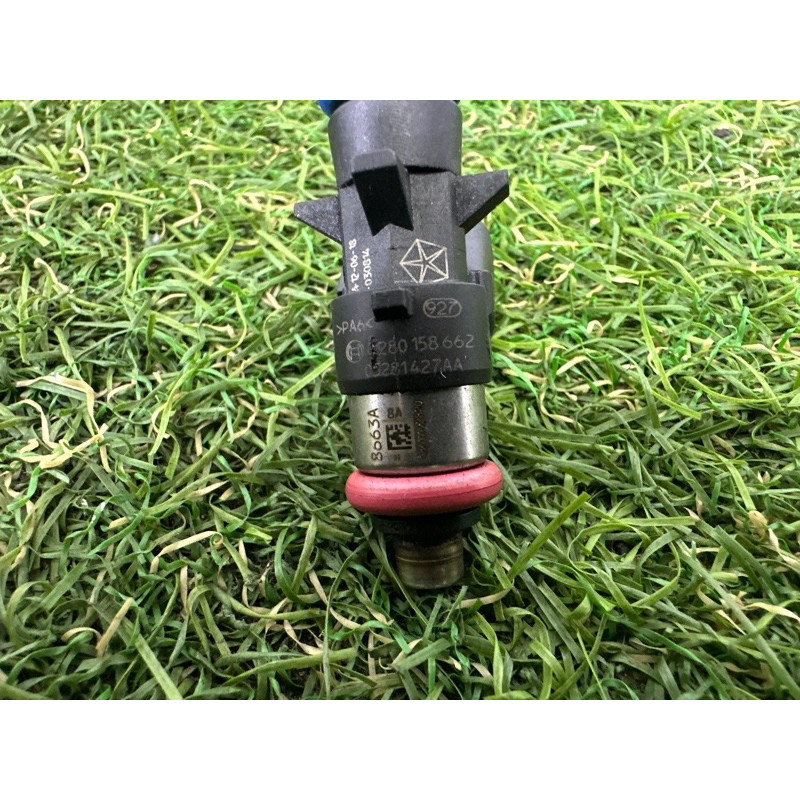 Форсунка паливна (паливна система) Jeep Grand Cherokee WK2 2018 3.6 5281427AA