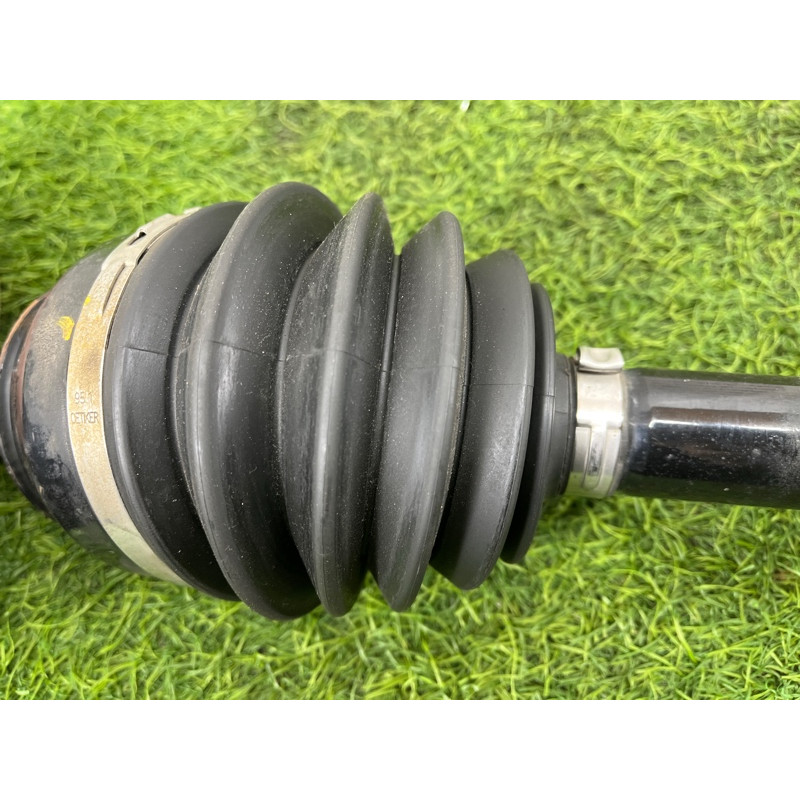 Привод (трансмиссия) Mercedes-Benz EQB 350 X243 2022 A2433301500