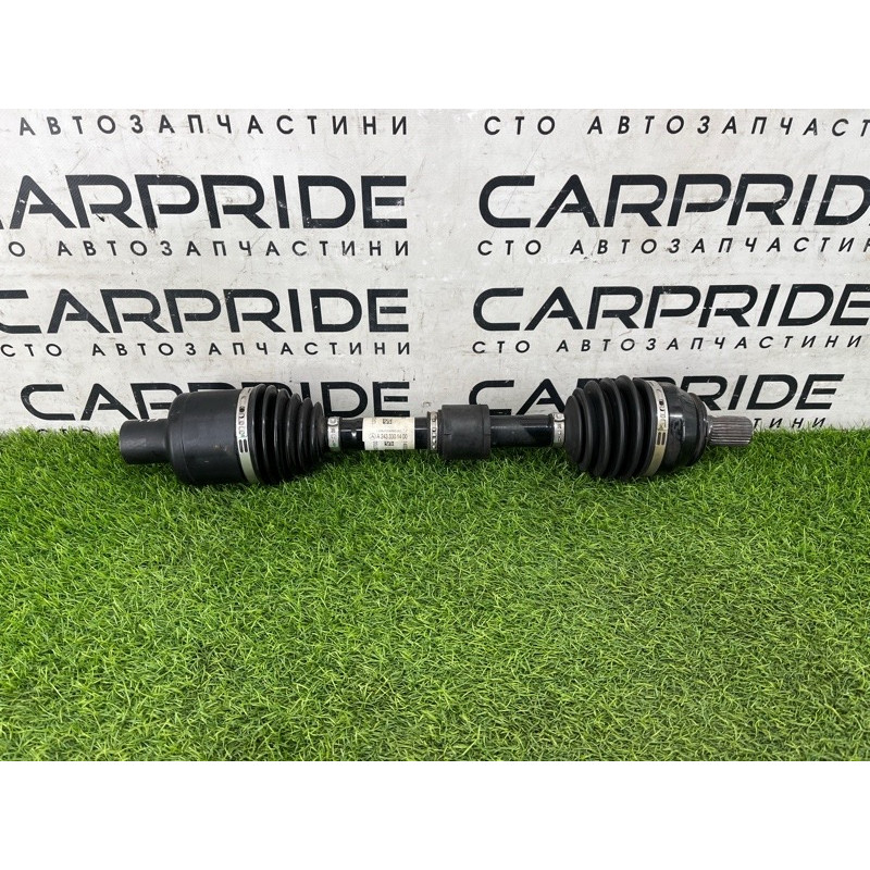 Привод (трансмиссия) Mercedes-Benz EQB 350 X243 2022 A2433301500