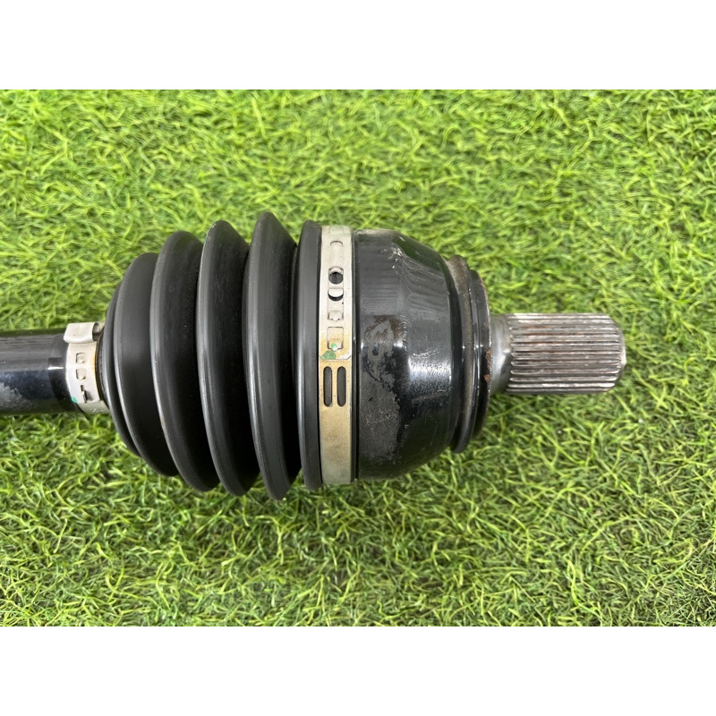 Привод (трансмиссия) Mercedes-Benz EQB 350 X243 2022 A2433301500