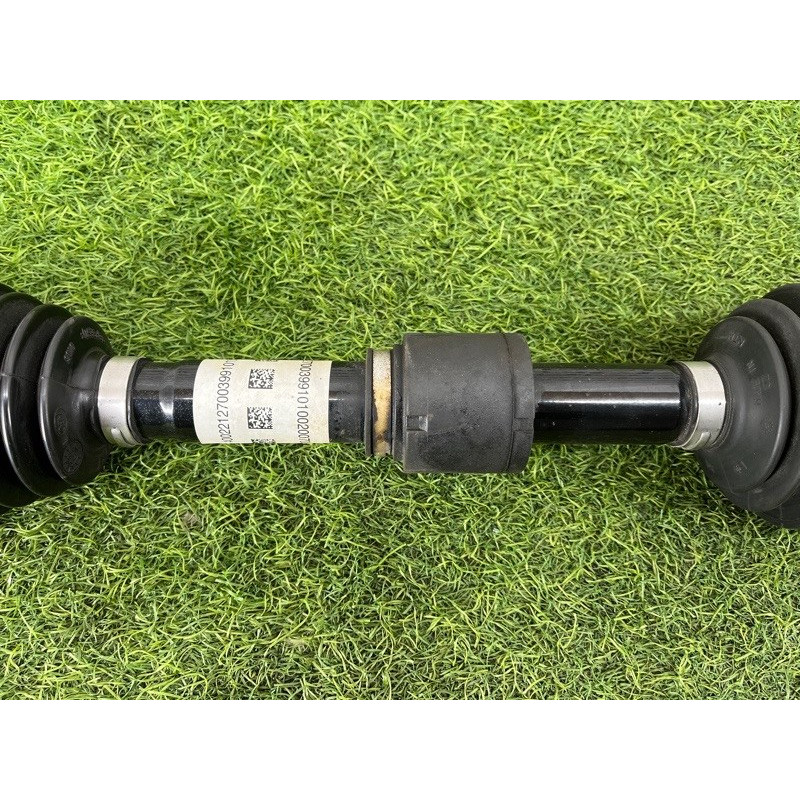 Привод (трансмиссия) Mercedes-Benz EQB 350 X243 2022 A2433301500