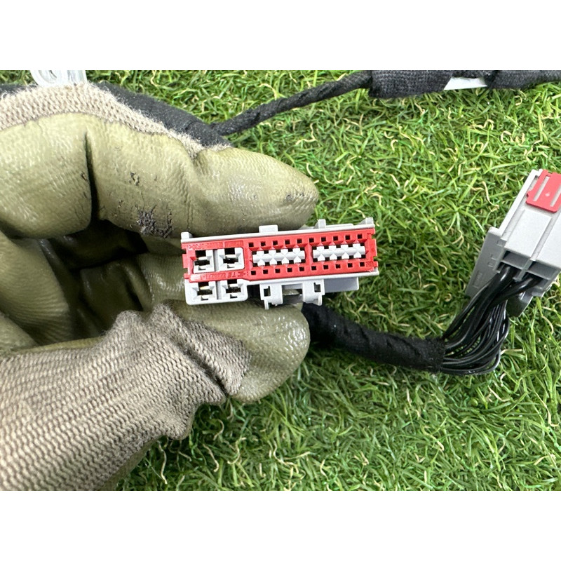 Проводка дверная (электрика) LAND ROVER Range Rover L405 2016 5.0 LR090141