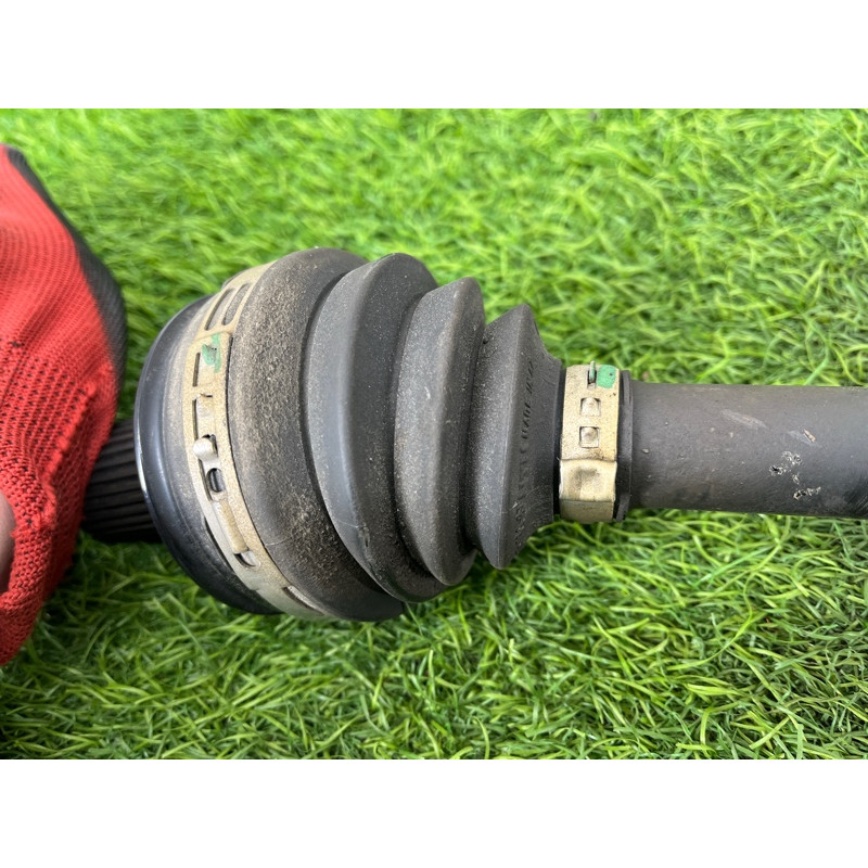 Привод (трансмиссия) Mercedes-Benz EQB 350 X243 2022 A2433502901