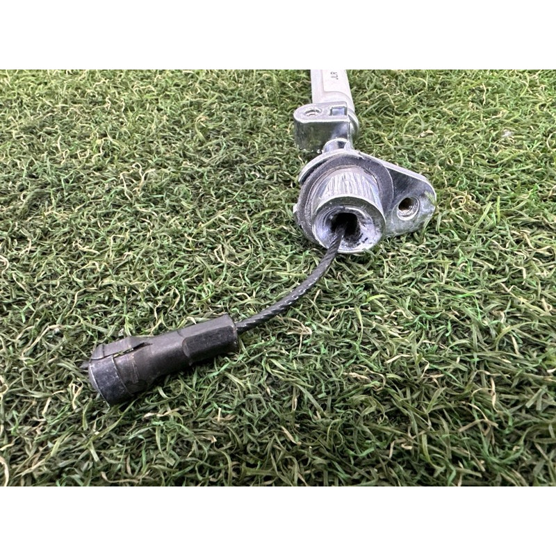 Ограничитель крышки багажника (кузов и элементы) LAND ROVER Range Rover L405 2016 5.0 LR034438