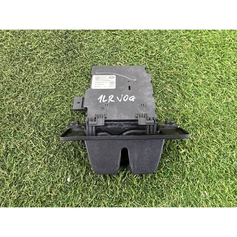 Замок багажника (кузов и элементы) LAND ROVER Range Rover L405 2016 5.0 LR070126