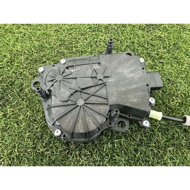 Привод двери багажника (электрика) LAND ROVER Range Rover L405 2016 5.0 LR090182