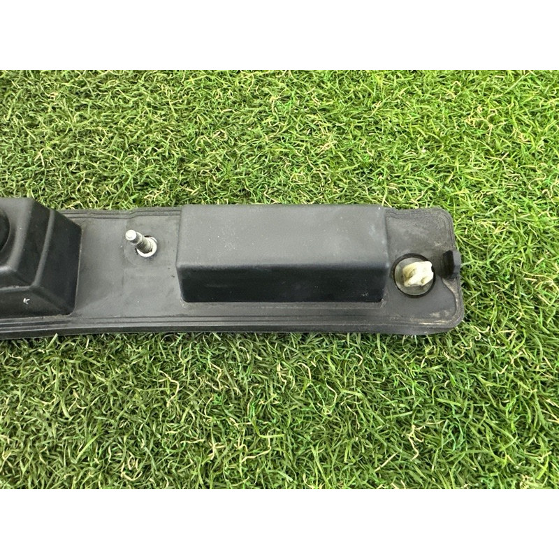 Панель подсветки номера (кузов и элементы) LAND ROVER Range Rover L405 2016 5.0 LR048312