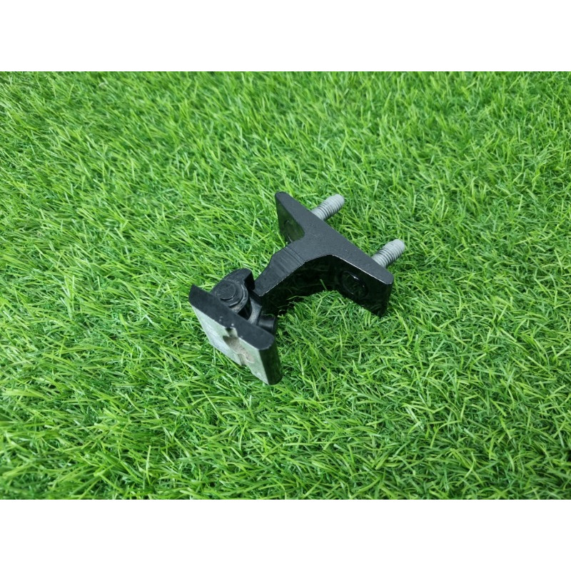 Петля двери (кузов и элементы) Mercedes-Benz EQB 350 X243 2022 A1777209505