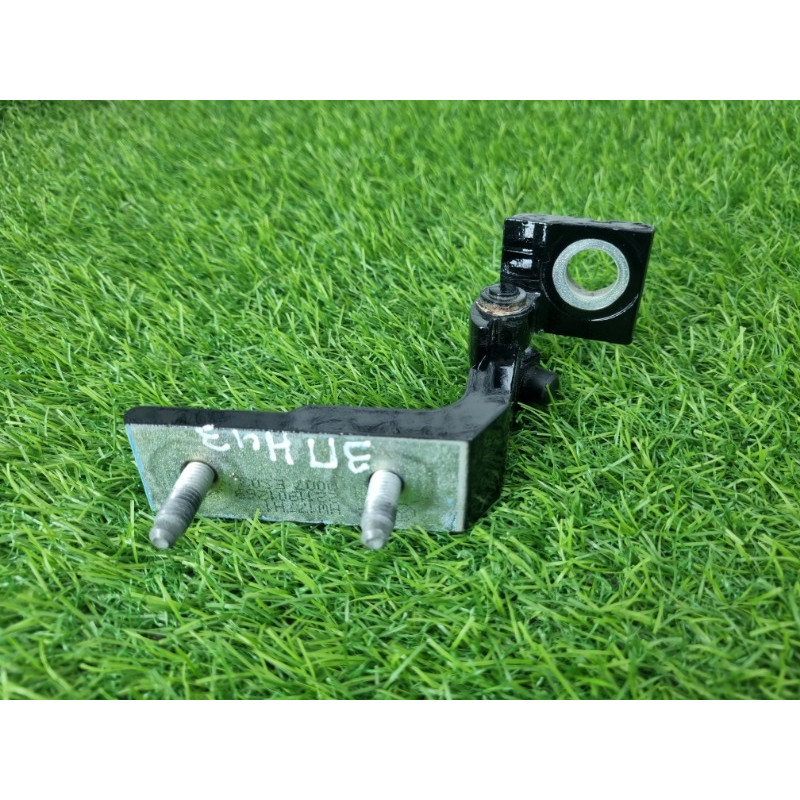 Петля двери (кузов и элементы) Mercedes-Benz EQB 350 X243 2022 A1777302602