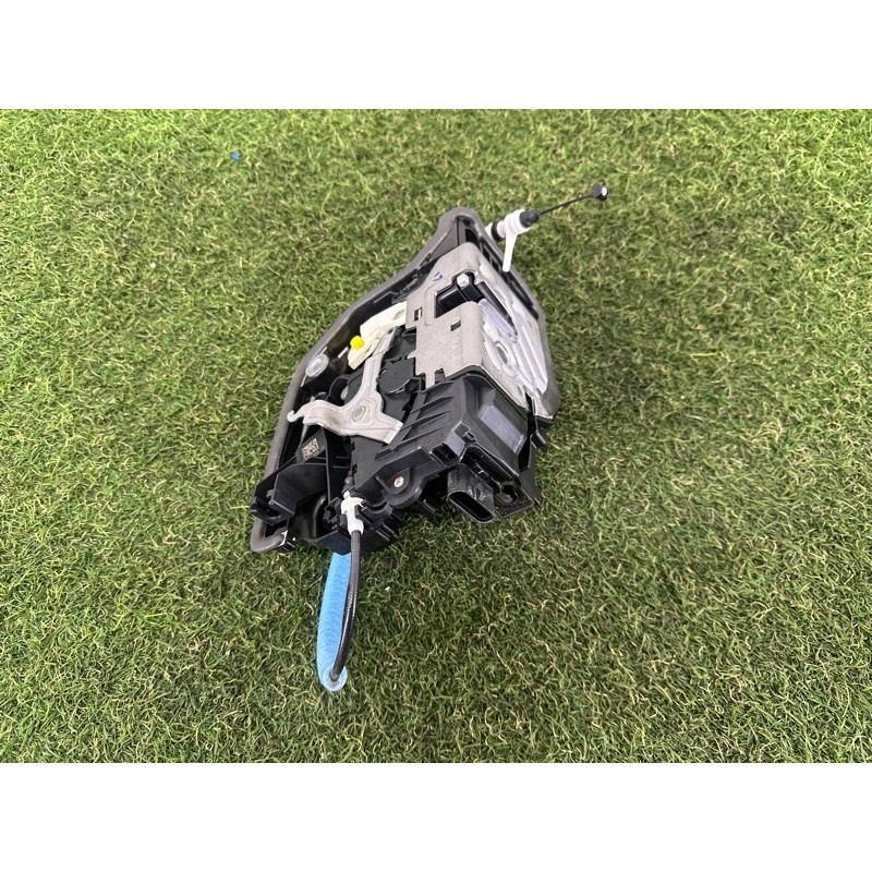 Замок двери (кузов и элементы) BMW X5 F15 2015 4.4 51217281948