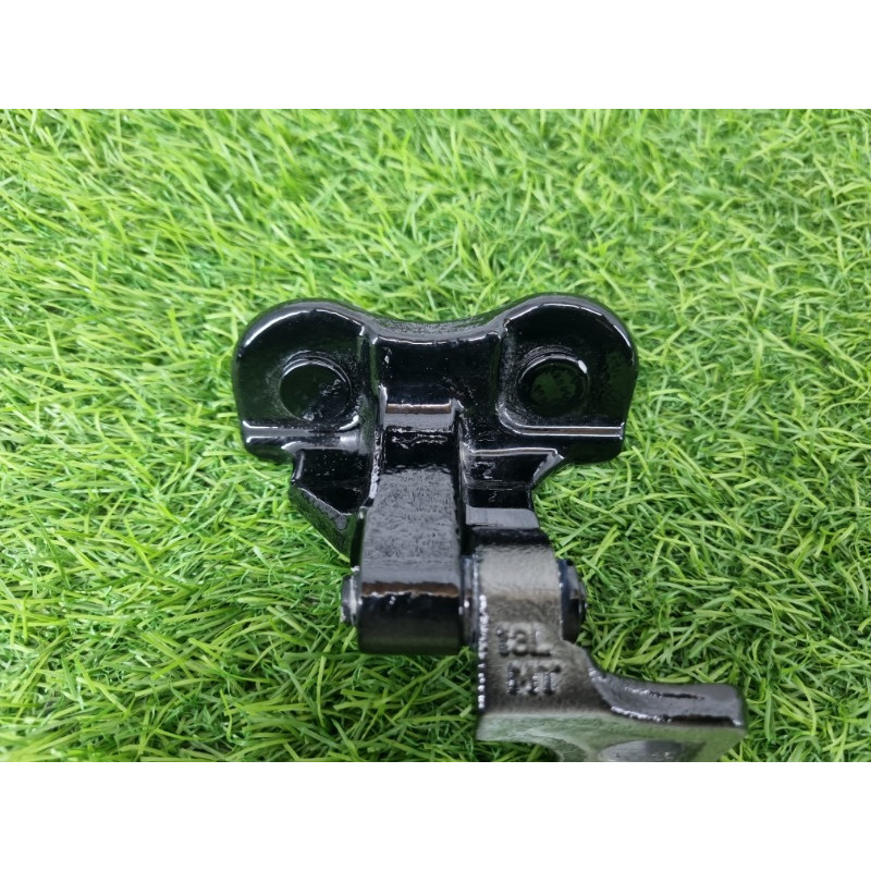 Петля двери (кузов и элементы) Mercedes-Benz EQB 350 X243 2022 A1777302302