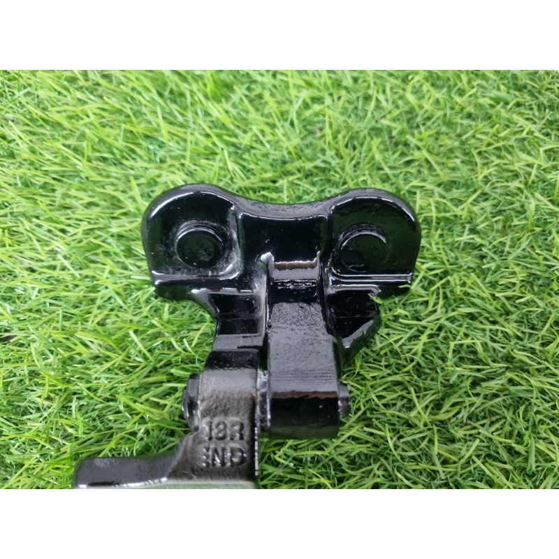 Петля двери (кузов и элементы) Mercedes-Benz EQB 350 X243 2022 A1777302402