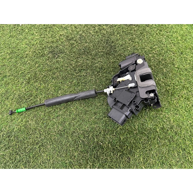 Замок дверей (кузов и элементы) LAND ROVER Range Rover Evoque L538 2016 2.0 LR077829