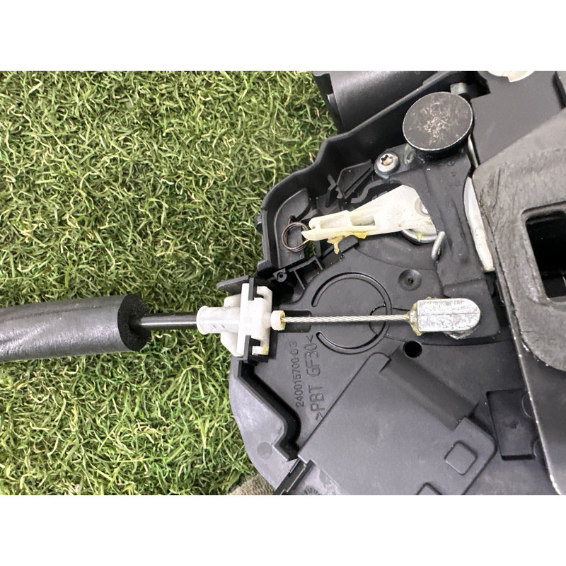 Замок дверей (кузов и элементы) LAND ROVER Range Rover Evoque L538 2016 2.0 LR077829