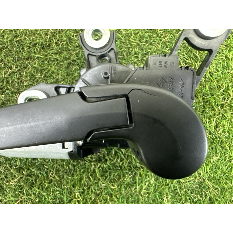 Мотор дворников (электрика) AUDI Q5 8R 2012 3.2 8R0955711B