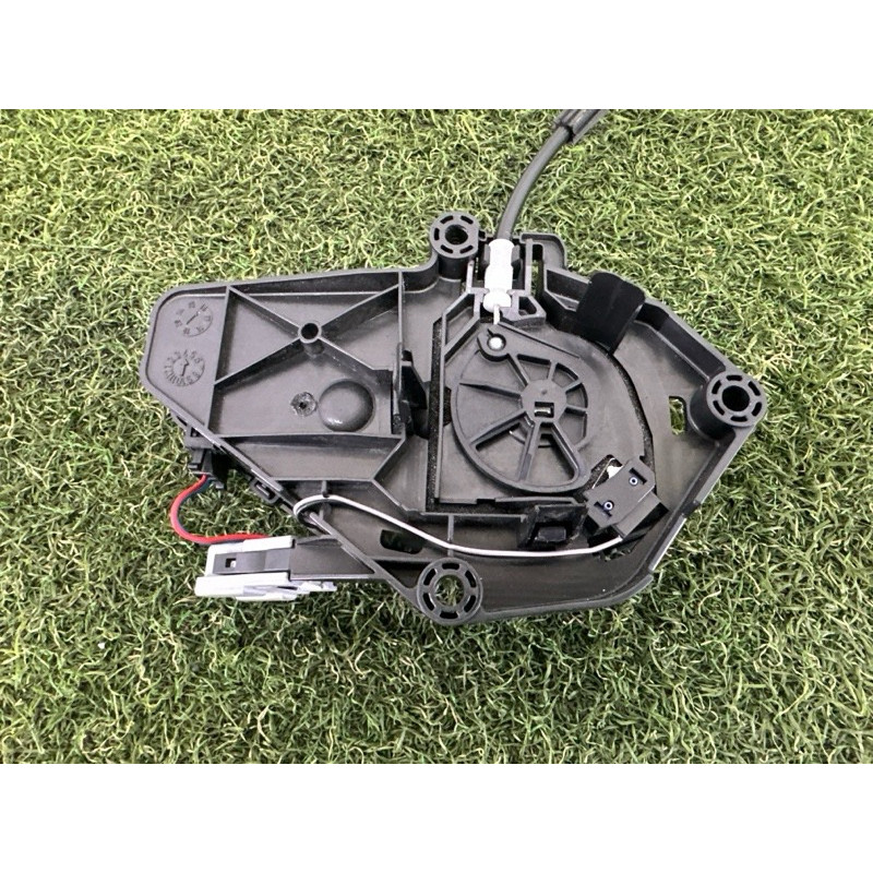 Привод замка багажника (электрика) LAND ROVER Range Rover Evoque L538 2016 2.0 LR025550