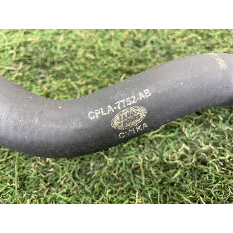 Патрубок (система охлаждения) LAND ROVER Range Rover L405 2016 5.0 LR034625