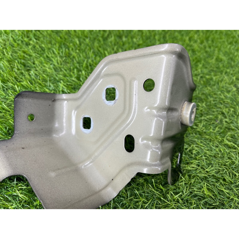 Крепление крыла (кузов и элементы) Mercedes-Benz EQB 350 X243 2022 A2438809000