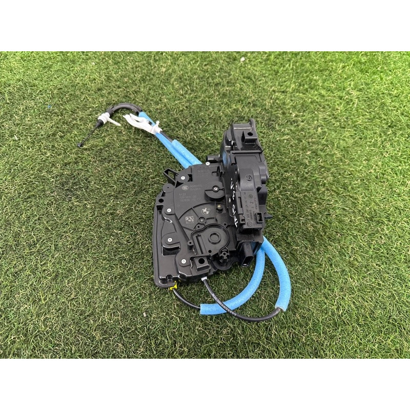 Замок двери (кузов и элементы) BMW X5 F15 2015 4.4 51227281955