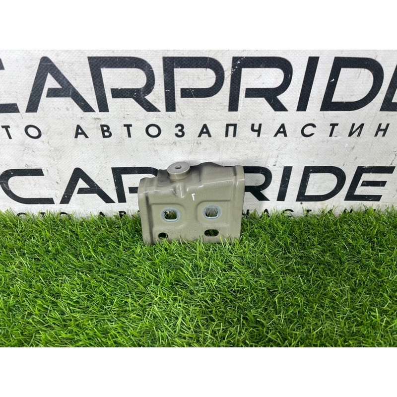 Крепление крыла (кузов и элементы) Mercedes-Benz EQB 350 X243 2022 A2476205700