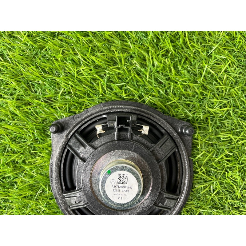 Центральный динамик в торпеду (электрика) Mercedes-Benz EQB 350 X243 2022 A2478202901