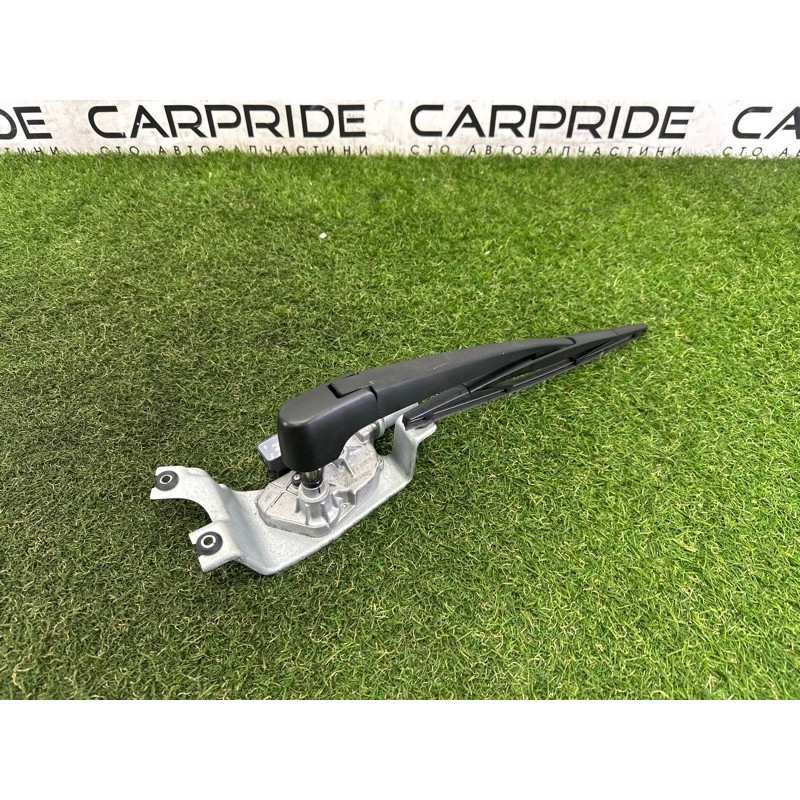 Мотор склоочисників (електрика) BMW X5 F15 2015 4.4 61627318710