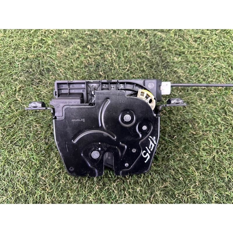 Замок багажника (кузов и элементы) BMW X5 F15 2015 4.4 51247269543