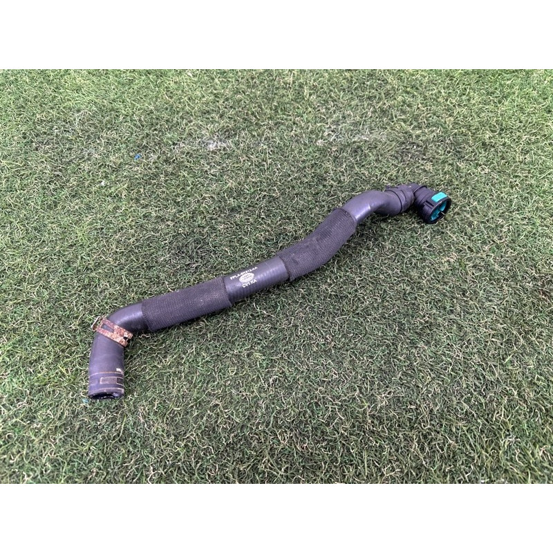 Патрубок (система охлаждения) LAND ROVER Range Rover L405 2016 5.0 LR062459