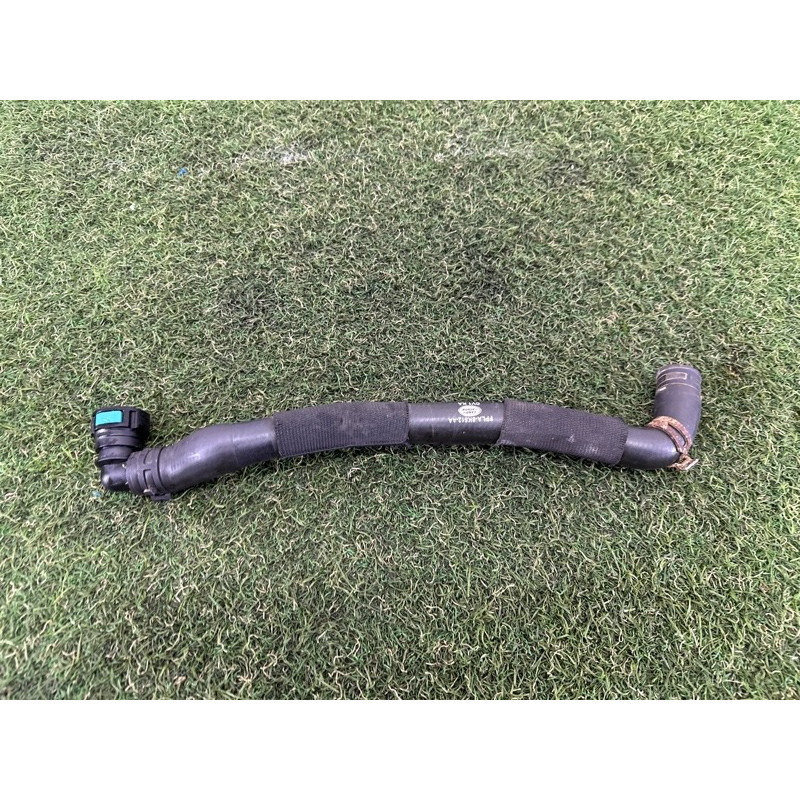 Патрубок (система охлаждения) LAND ROVER Range Rover L405 2016 5.0 LR062459