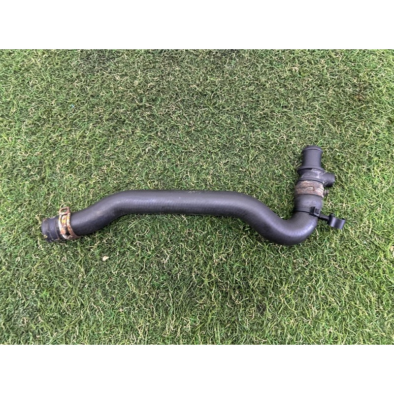 Патрубок (система охлаждения) LAND ROVER Range Rover L405 2016 5.0 LR062460