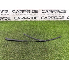 Поводок дворника