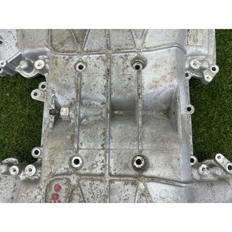 Коллектор впускной (впускная система) LAND ROVER Range Rover L405 2016 5.0 LR083608