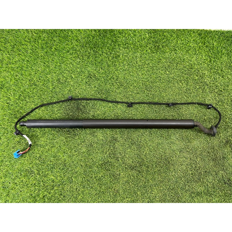 Амортизатор багажника (кузов и элементы) Mercedes-Benz EQB 350 X243 2022 A2478902600