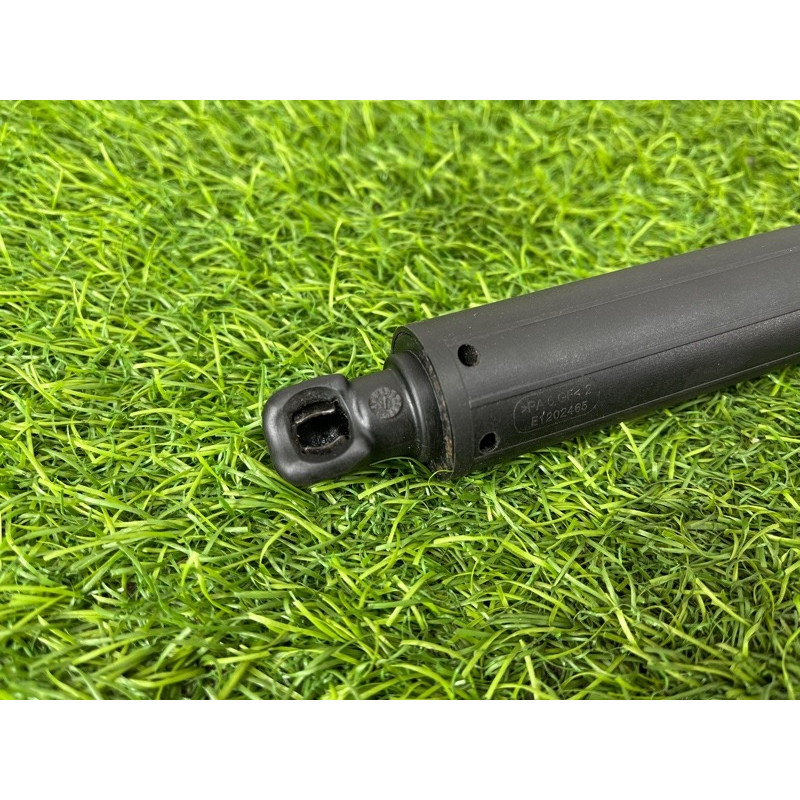 Амортизатор багажника (кузов и элементы) Mercedes-Benz EQB 350 X243 2022 A2478902500