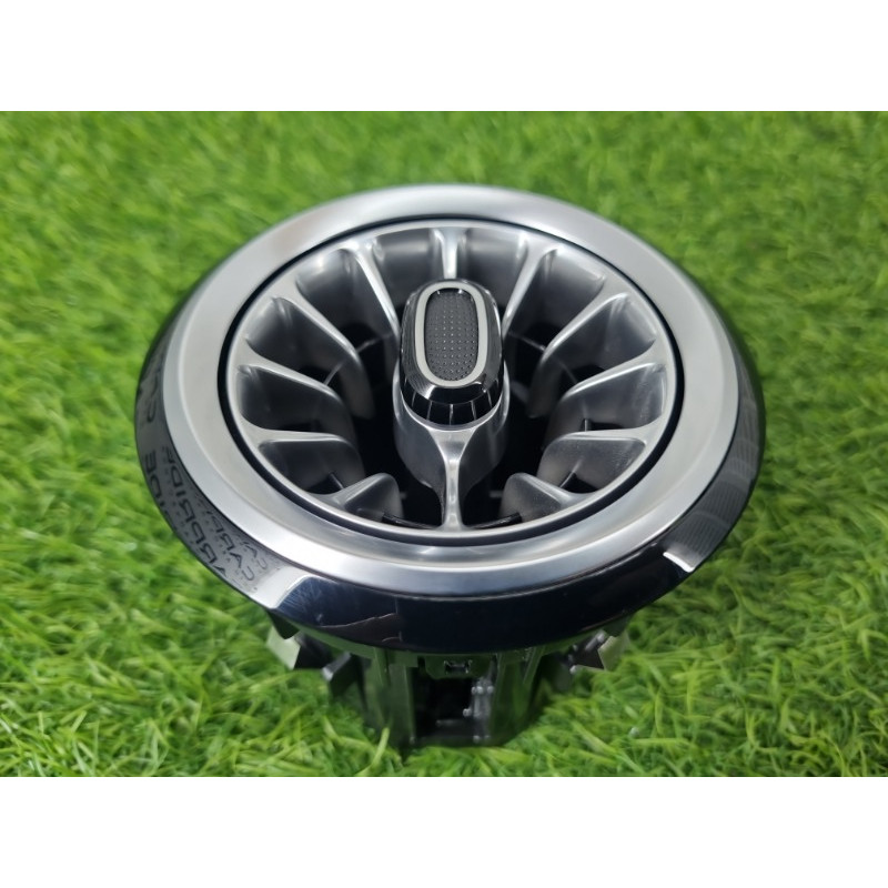 Дефлектор воздуховода (салон) Mercedes-Benz EQB 350 X243 2022 A24783068039051