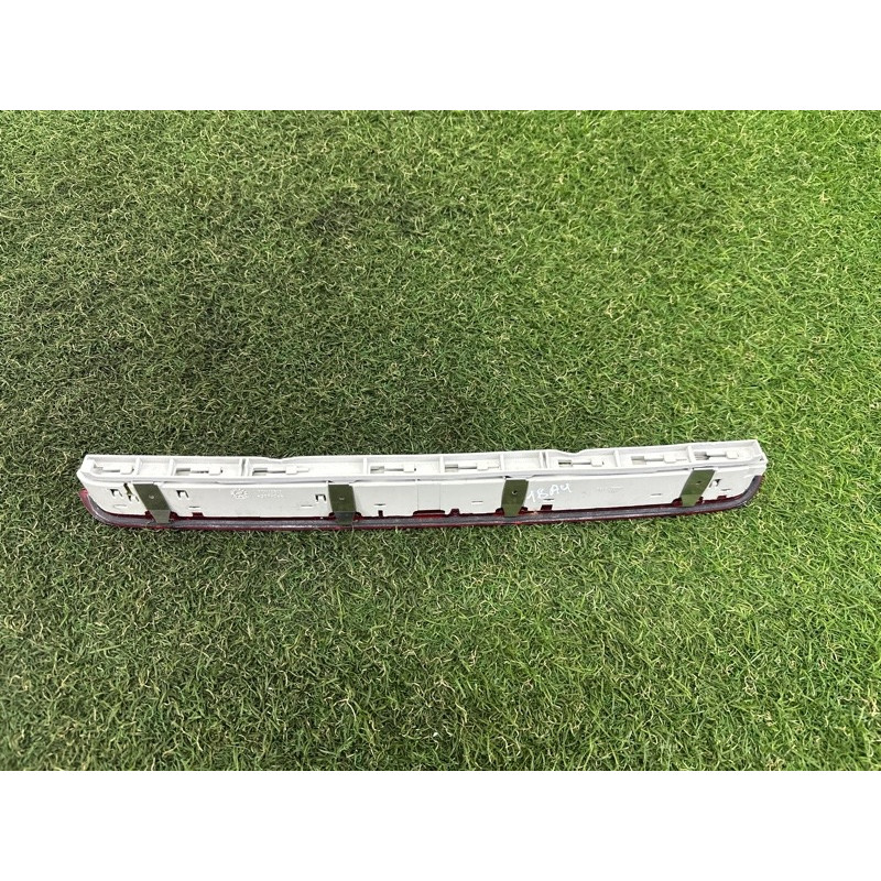 Повторитель стоп сигнала (оптика) AUDI A4 B8 2013 2.0 TFSI 8K9945097