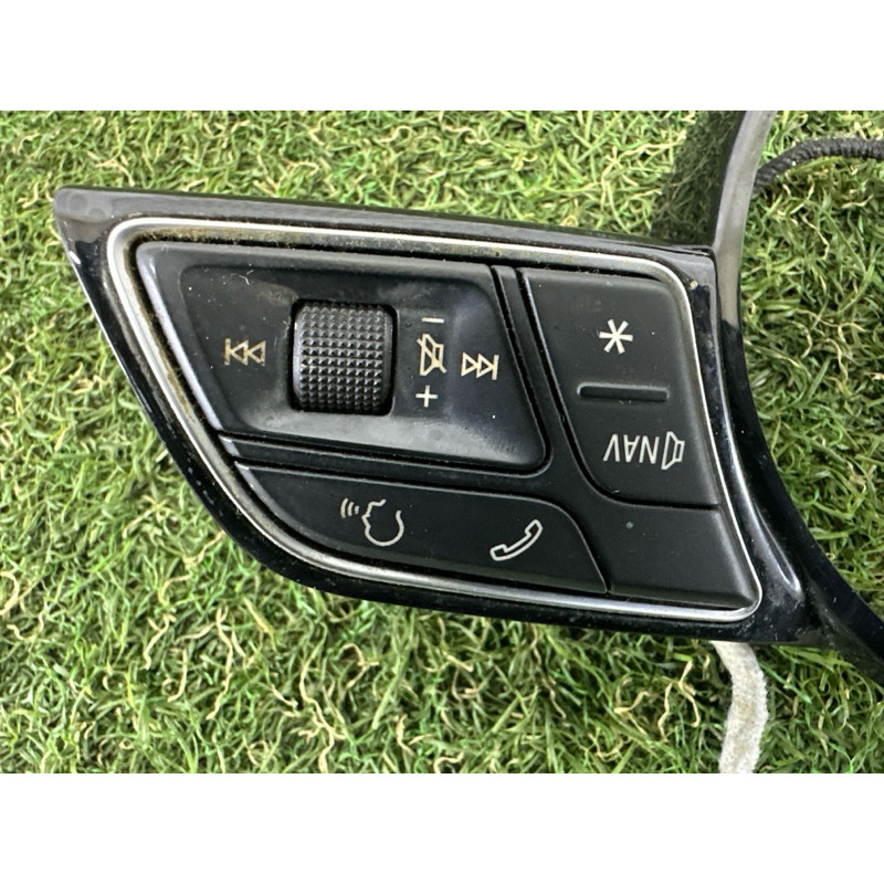 Кнопки руля (электрика / кнопки) AUDI A4 B9 2017 2.0 TFSI 8W0951523FXHA